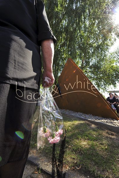 Einweihung eines Gedenksteins02